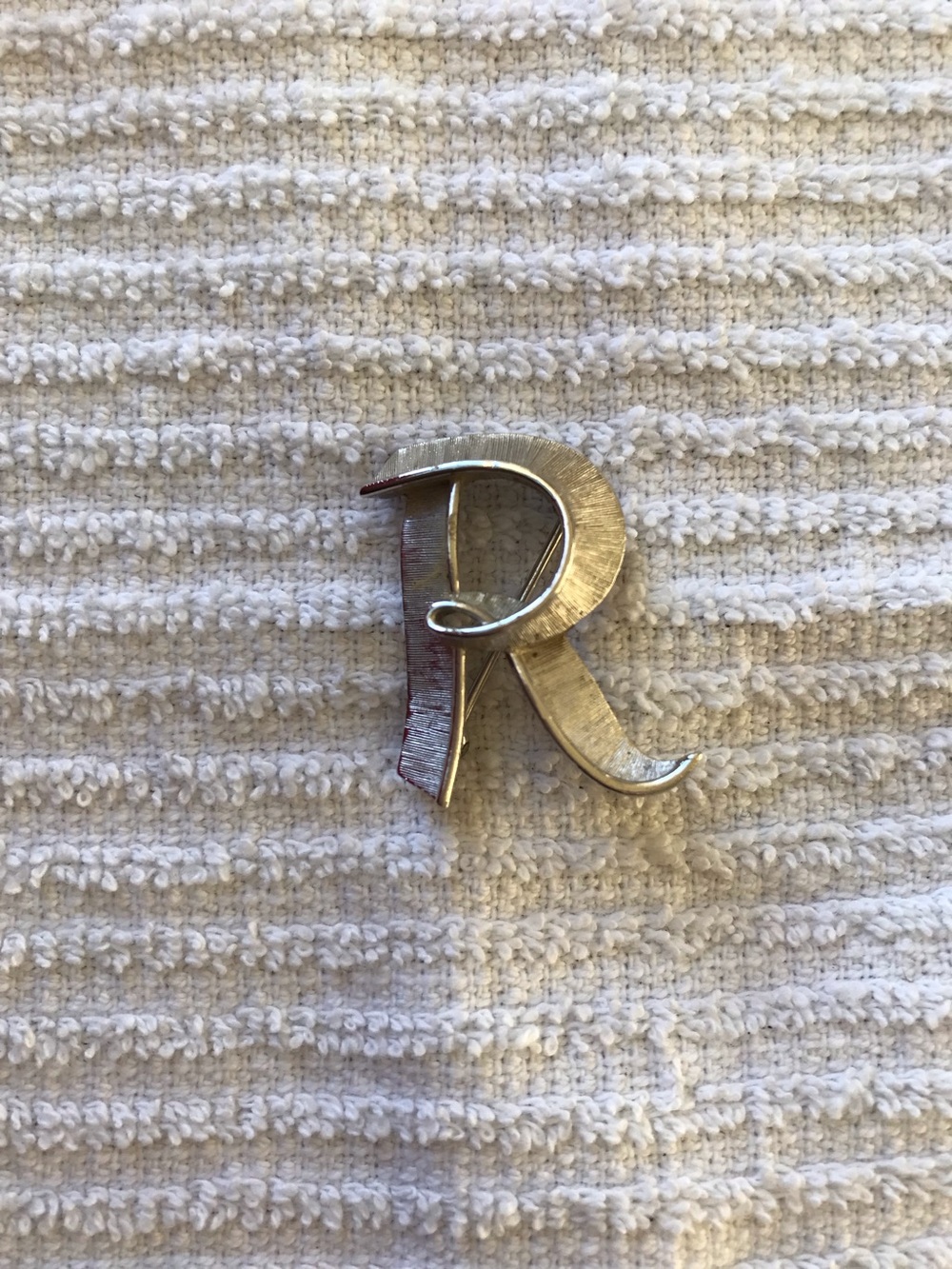 Designed by TRIFARI Silver 'R' Initial Brooch Pin - Women Accessories